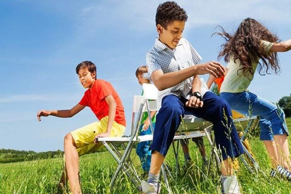 ۵ بازی گروهی و نوستالژی برای ایام نوروز و مهمانی‌های خانوادگی