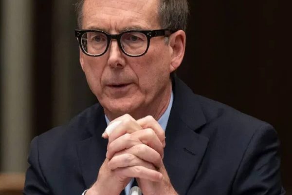 بانک مرکزی کانادا نرخ بهره را به ۴.۲۵ درصد افزایش داد