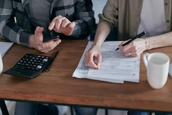 کانادا در بین کشورهای گروه هفت بالاترین سطح بدهی خانوارها را دارد