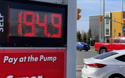به گفته تحلیلگران، قیمت بنزین کلان شهر تورنتو تا پایان ماه می به ۲.۱۰ دلار خواهد رسید