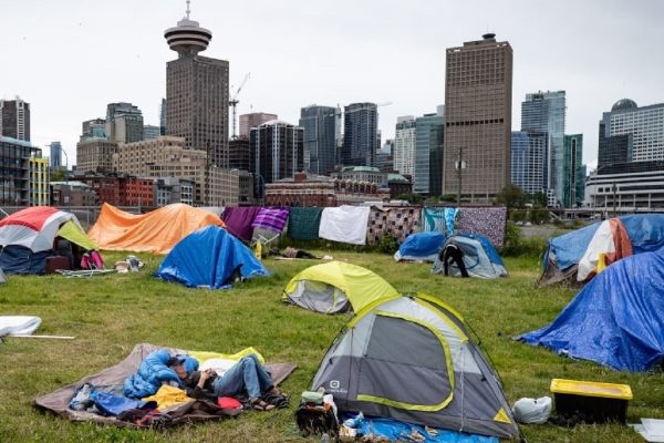 افزایش ۶۰ درصدی کارمندان بخش حمایت از افراد بی‌خانمان کانادا طی پنج سال گذشته