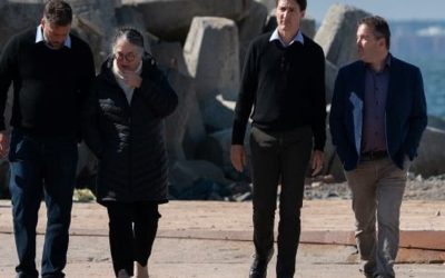 نخست وزیر ترودو از جزایر طوفان زده کبک بازدید کرد