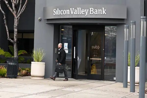 کانادا دارایی‌های بانک سیلیکون ولی تورنتو را موقتاً توقیف کرد