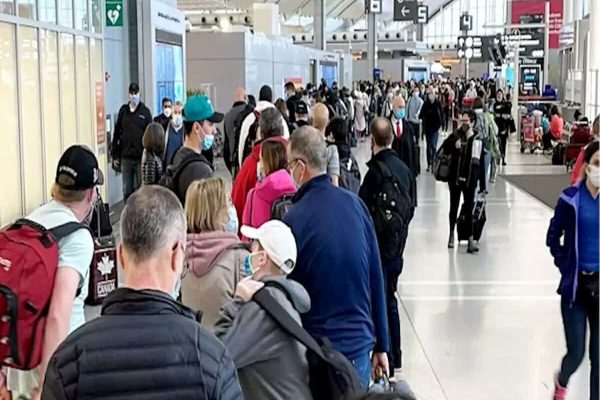 اقداماتی امنیتی، خدمات در فرودگاه پیرسون تورنتو را با مشکل مواجه کرد