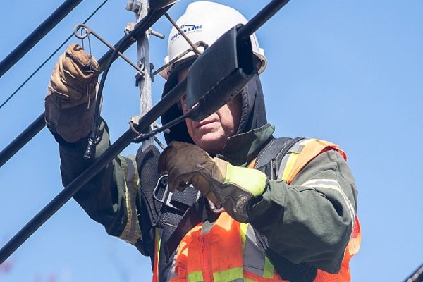 هیدور کبک خبر داد: برخی از قطعی‌ های برق تا قبل از سه‌شنبه رفع نمی‌شود