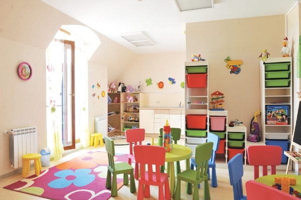 حدود نیمی از کودکان کانادایی فاقد امکانات مراقبتی هستند