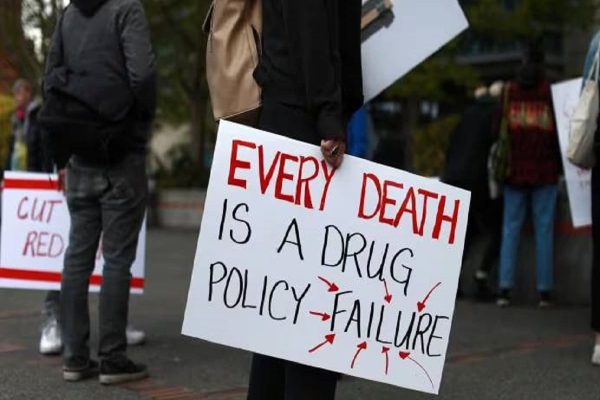 مرگ نزدیک به ۶۰۰ نفر در بریتیش کلمبیا بر اثر مصرف مواد مخدر سمی