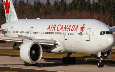 دو هواپیمای ایر کانادا هنگام برخاستن از یک باند در تورنتو در معرض خطر تصادف قرار گرفتند