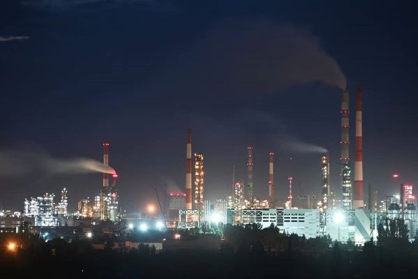 اخبار کوتاه/از واردات سوخت از روسیه به ایران تا رونمایی از مجری زن هوش مصنوعی در کویت اخبار کوتاه/از واردات سوخت از روسیه به ایران تا رونمایی از مجری زن هوش مصنوعی در کویت