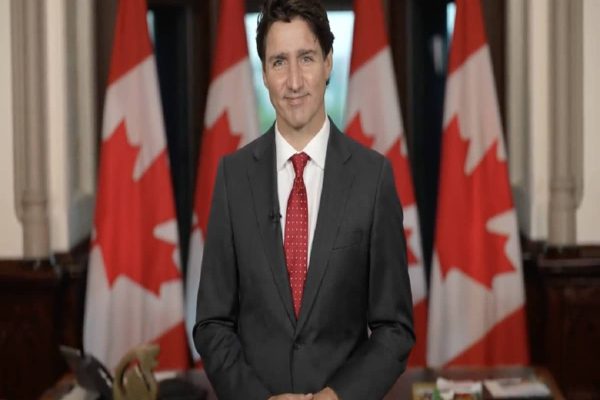 جاستین ترودو: پرچم کانادا نوید دهنده یک زندگی بهتر است