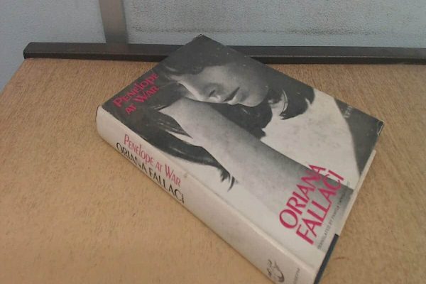 معرفی کتاب پنه لوپه به جنگ می‌رود