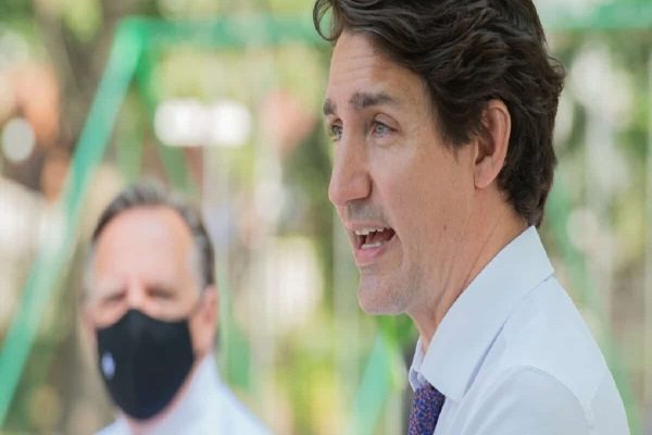 لوگو خطاب به ترودو پس از انتقاد از لایحه ۹۶: لطفا برای اکثریت کبکی‌ها احترام قائل باشید